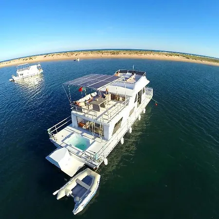 Passeios Ria Formosa House Boats Hotel Olhão