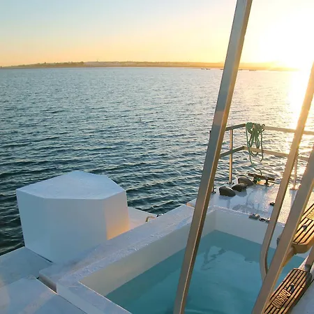 Passeios Ria Formosa House Boats Hotel Olhão
